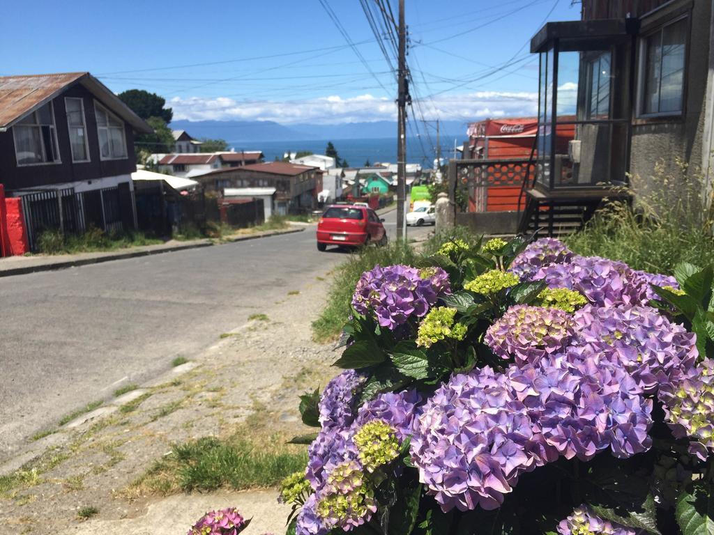 Hostal Y Cabanas Mirando Al Mar プエルトモント エクステリア 写真